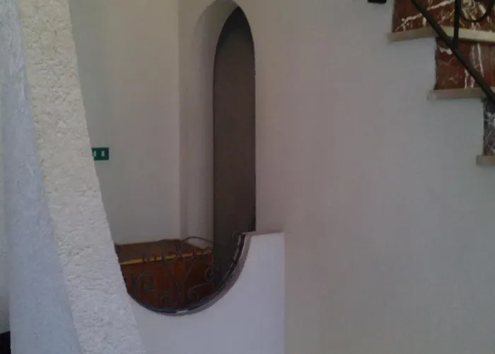 Corso Umberto Giardini Naxos