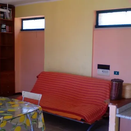 Corso Umberto Джардіні-Наксос